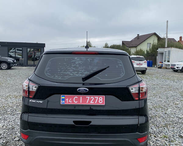 Черный Форд Эскейп, объемом двигателя 2.5 л и пробегом 188 тыс. км за 10900 $, фото 5 на Automoto.ua