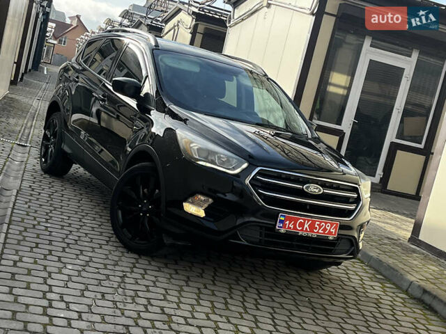 Черный Форд Эскейп, объемом двигателя 1.5 л и пробегом 151 тыс. км за 11990 $, фото 7 на Automoto.ua