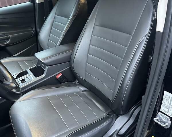 Черный Форд Эскейп, объемом двигателя 2.49 л и пробегом 137 тыс. км за 12400 $, фото 16 на Automoto.ua