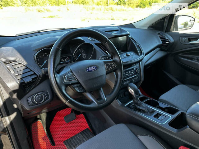 Черный Форд Эскейп, объемом двигателя 1.5 л и пробегом 128 тыс. км за 11300 $, фото 27 на Automoto.ua