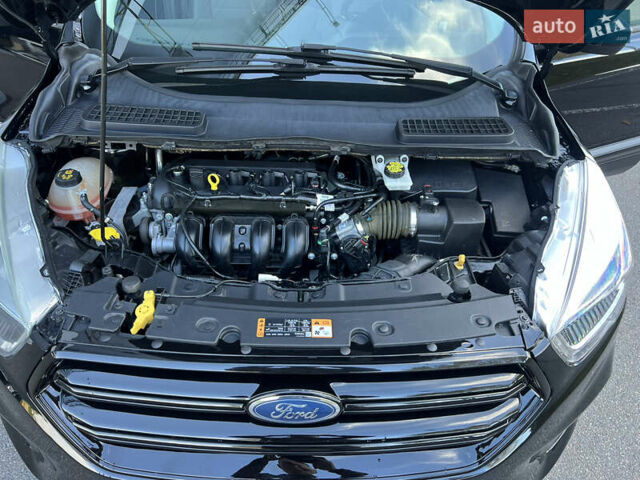 Форд Эскейп 2017 в Киеве на Automoto.ua Черный Форд Эскейп, объемом двигателя 2.5 л и пробегом 98 тыс. км за 13500 $, фото 13 на Automoto.ua