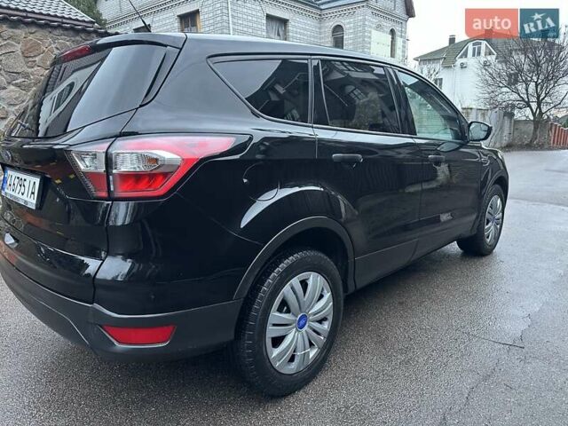 Черный Форд Эскейп, объемом двигателя 2.49 л и пробегом 137 тыс. км за 12400 $, фото 6 на Automoto.ua