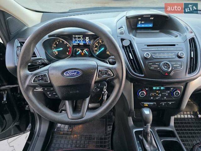 Черный Форд Эскейп, объемом двигателя 1.5 л и пробегом 106 тыс. км за 10999 $, фото 60 на Automoto.ua