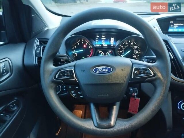 Черный Форд Эскейп, объемом двигателя 1.5 л и пробегом 219 тыс. км за 10500 $, фото 18 на Automoto.ua