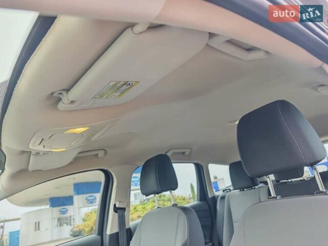 Черный Форд Эскейп, объемом двигателя 2.5 л и пробегом 187 тыс. км за 13500 $, фото 12 на Automoto.ua