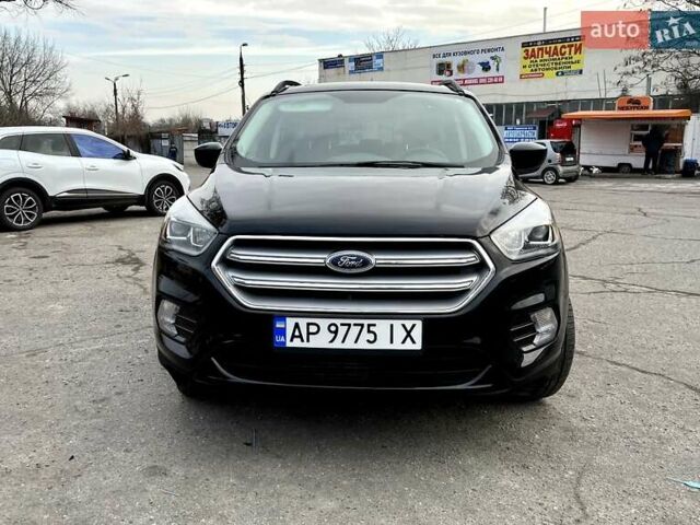 Чорний Форд Ескейп, об'ємом двигуна 2 л та пробігом 83 тис. км за 16900 $, фото 7 на Automoto.ua