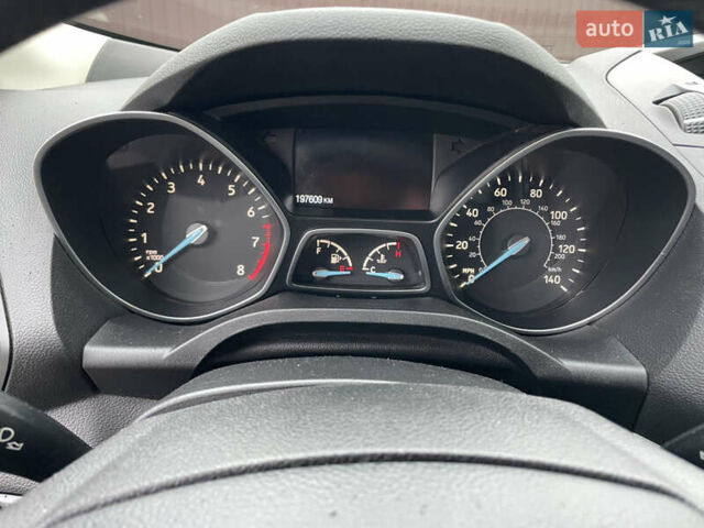 Черный Форд Эскейп, объемом двигателя 2.5 л и пробегом 197 тыс. км за 13000 $, фото 61 на Automoto.ua