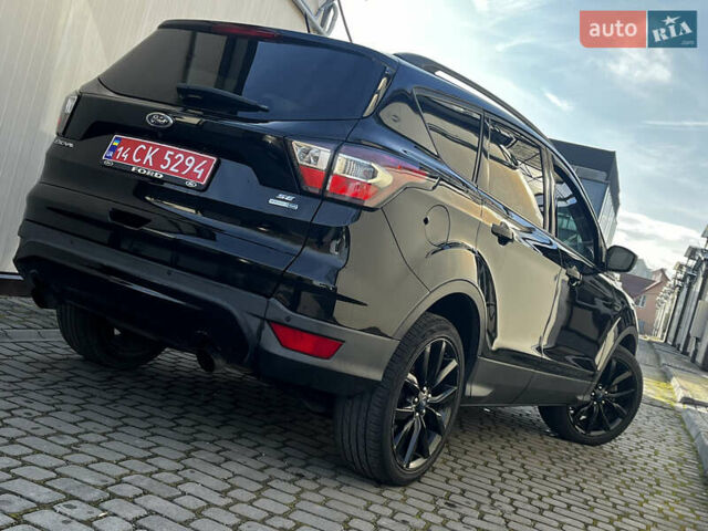 Черный Форд Эскейп, объемом двигателя 1.5 л и пробегом 151 тыс. км за 11990 $, фото 28 на Automoto.ua