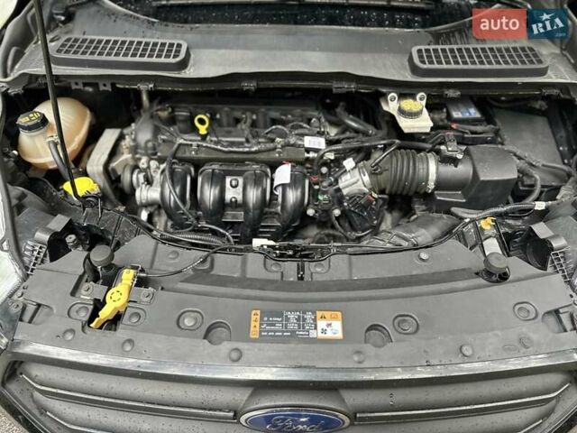 Черный Форд Эскейп, объемом двигателя 2.49 л и пробегом 129 тыс. км за 12450 $, фото 32 на Automoto.ua