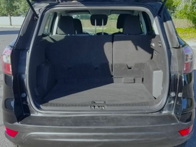 Черный Форд Эскейп, объемом двигателя 2.5 л и пробегом 54 тыс. км за 13800 $, фото 12 на Automoto.ua