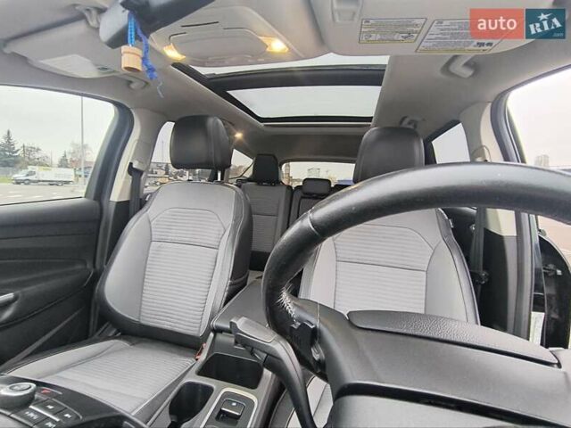 Черный Форд Эскейп, объемом двигателя 2 л и пробегом 232 тыс. км за 10000 $, фото 32 на Automoto.ua