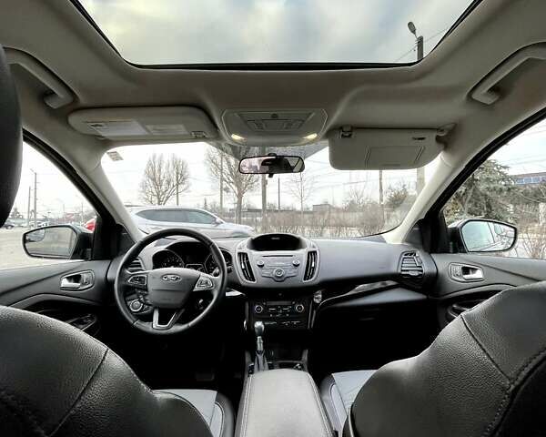 Чорний Форд Ескейп, об'ємом двигуна 2 л та пробігом 83 тис. км за 16900 $, фото 37 на Automoto.ua