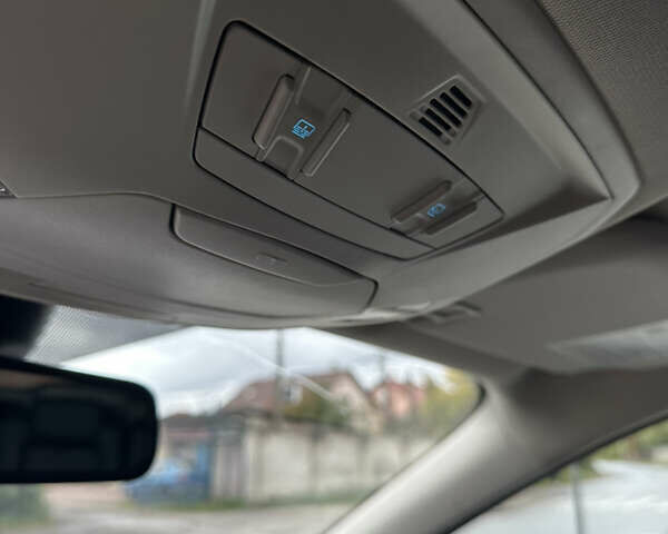 Черный Форд Эскейп, объемом двигателя 2 л и пробегом 208 тыс. км за 10999 $, фото 15 на Automoto.ua