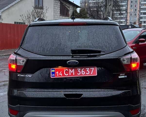Чорний Форд Ескейп, об'ємом двигуна 1.5 л та пробігом 234 тис. км за 10899 $, фото 5 на Automoto.ua
