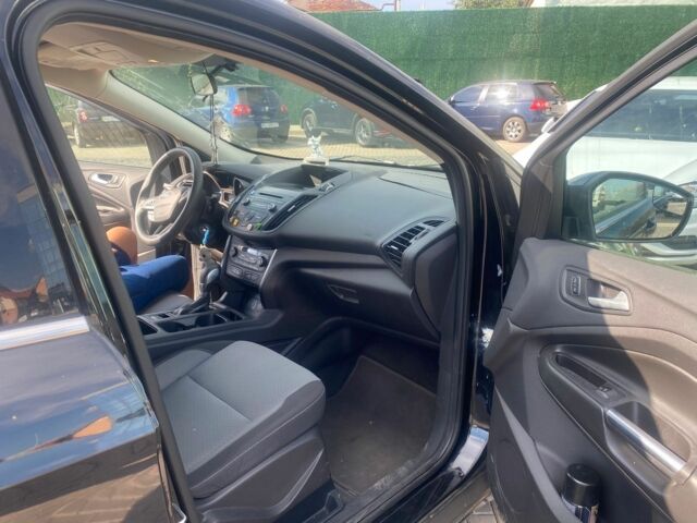 Чорний Форд Ескейп, об'ємом двигуна 1.5 л та пробігом 150 тис. км за 12300 $, фото 5 на Automoto.ua