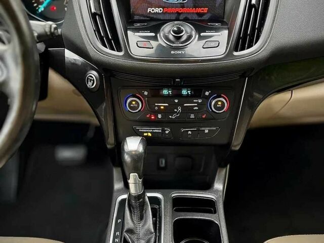 Чорний Форд Ескейп, об'ємом двигуна 2 л та пробігом 137 тис. км за 7200 $, фото 20 на Automoto.ua