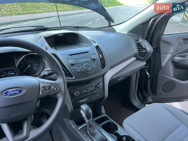 Форд Эскейп 2017 в Киеве на Automoto.ua Черный Форд Эскейп, объемом двигателя 2.5 л и пробегом 98 тыс. км за 13500 $, фото 37 на Automoto.ua