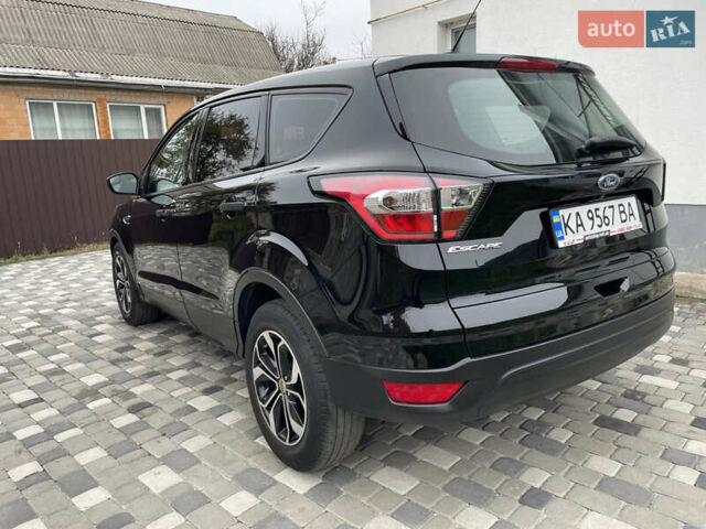 Черный Форд Эскейп, объемом двигателя 2.5 л и пробегом 197 тыс. км за 13000 $, фото 13 на Automoto.ua