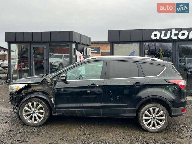 Черный Форд Эскейп, объемом двигателя 2 л и пробегом 194 тыс. км за 9600 $, фото 7 на Automoto.ua