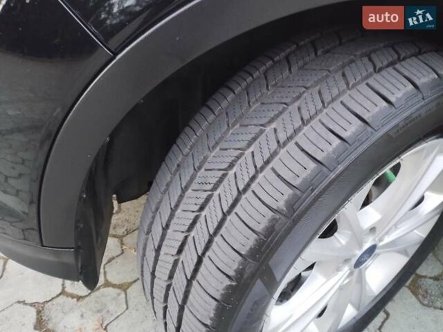 Черный Форд Эскейп, объемом двигателя 1.5 л и пробегом 218 тыс. км за 11300 $, фото 10 на Automoto.ua