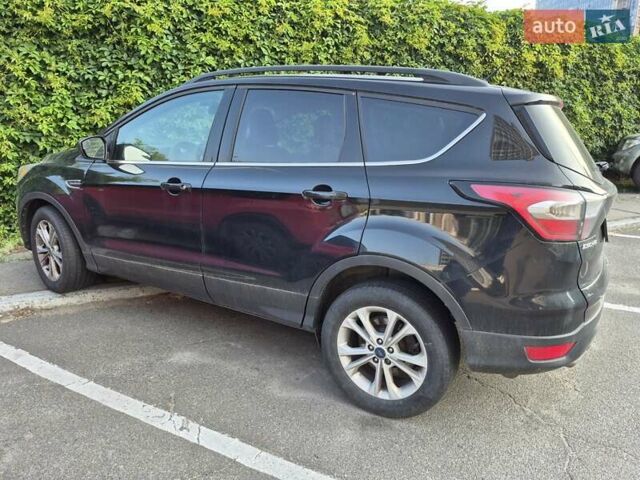 Чорний Форд Ескейп, об'ємом двигуна 1.5 л та пробігом 140 тис. км за 14000 $, фото 3 на Automoto.ua