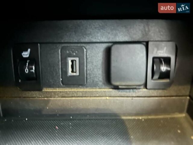 Черный Форд Эскейп, объемом двигателя 2.49 л и пробегом 137 тыс. км за 12400 $, фото 18 на Automoto.ua