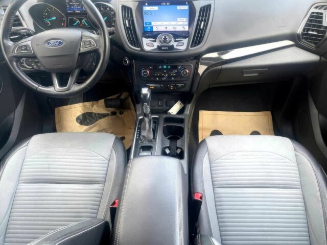 Форд Эскейп 2017 в Днепре (Днепропетровске) на Automoto.ua Черный Форд Эскейп, объемом двигателя 2 л и пробегом 66 тыс. км за 6000 $, фото 7 на Automoto.ua