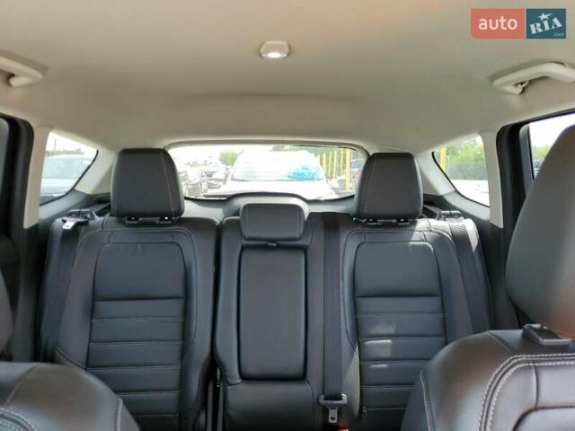 Черный Форд Эскейп, объемом двигателя 2 л и пробегом 78 тыс. км за 1200 $, фото 9 на Automoto.ua