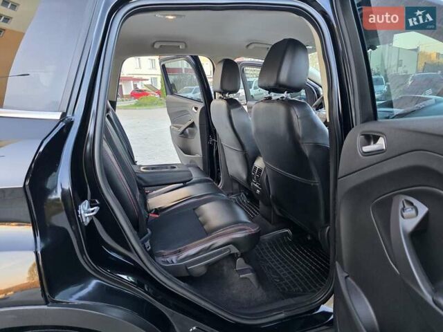 Черный Форд Эскейп, объемом двигателя 1.5 л и пробегом 106 тыс. км за 10999 $, фото 106 на Automoto.ua