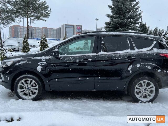 Черный Форд Эскейп, объемом двигателя 1.5 л и пробегом 88 тыс. км за 14600 $, фото 2 на Automoto.ua