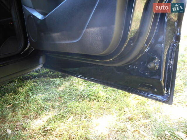 Форд Эскейп 2017 в Пирятине на Automoto.ua Черный Форд Эскейп, объемом двигателя 1.5 л и пробегом 122 тыс. км за 12880 $, фото 12 на Automoto.ua