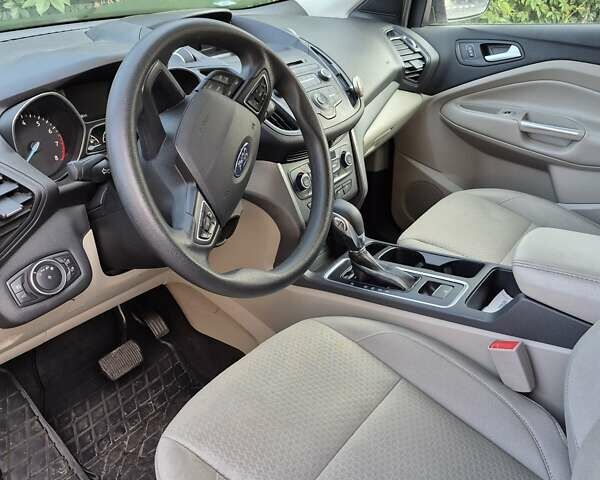 Чорний Форд Ескейп, об'ємом двигуна 1.5 л та пробігом 140 тис. км за 14000 $, фото 4 на Automoto.ua