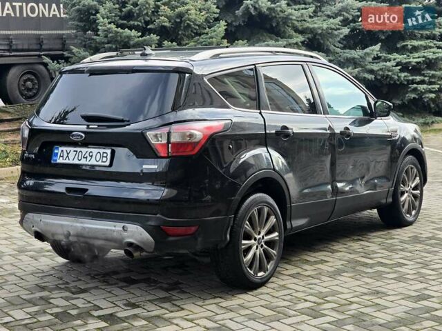 Черный Форд Эскейп, объемом двигателя 2 л и пробегом 110 тыс. км за 7800 $, фото 5 на Automoto.ua