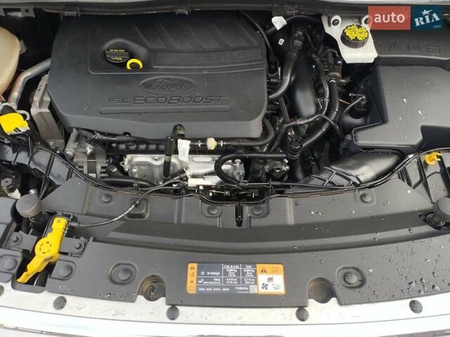 Чорний Форд Ескейп, об'ємом двигуна 1.5 л та пробігом 219 тис. км за 10500 $, фото 27 на Automoto.ua