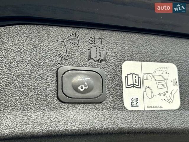 Чорний Форд Ескейп, об'ємом двигуна 1.5 л та пробігом 239 тис. км за 12300 $, фото 44 на Automoto.ua