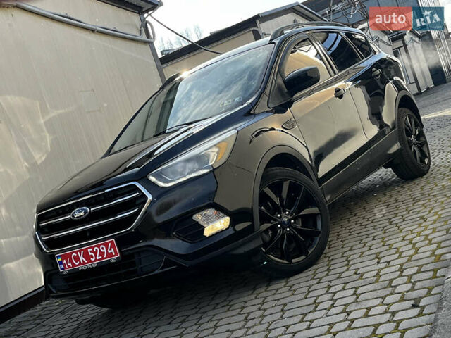 Черный Форд Эскейп, объемом двигателя 1.5 л и пробегом 151 тыс. км за 11990 $, фото 26 на Automoto.ua