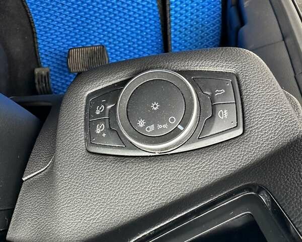 Форд Эскейп 2017 в Киеве на Automoto.ua Черный Форд Эскейп, объемом двигателя 1.5 л и пробегом 88 тыс. км за 11990 $, фото 17 на Automoto.ua