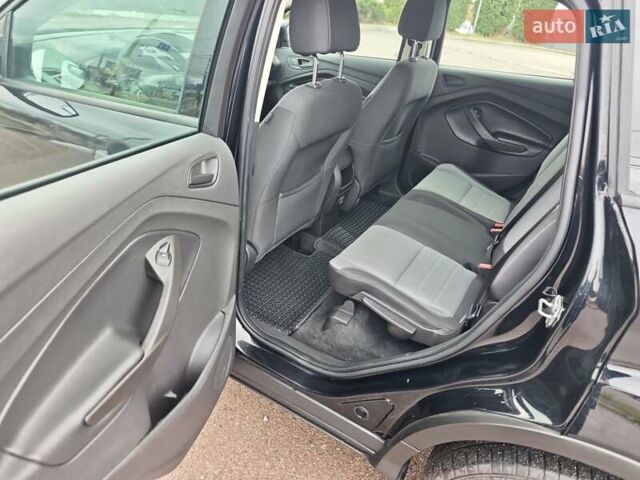 Черный Форд Эскейп, объемом двигателя 2.5 л и пробегом 187 тыс. км за 13500 $, фото 11 на Automoto.ua