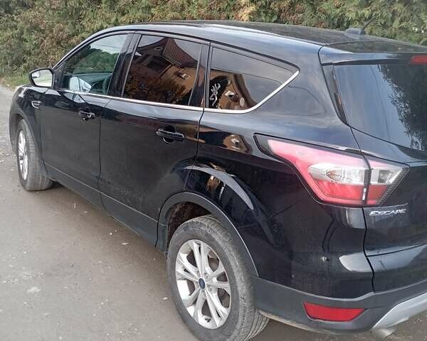 Черный Форд Эскейп, объемом двигателя 1.5 л и пробегом 223 тыс. км за 11500 $, фото 6 на Automoto.ua