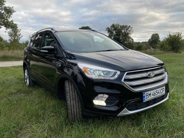 Черный Форд Эскейп, объемом двигателя 2 л и пробегом 165 тыс. км за 9500 $, фото 2 на Automoto.ua