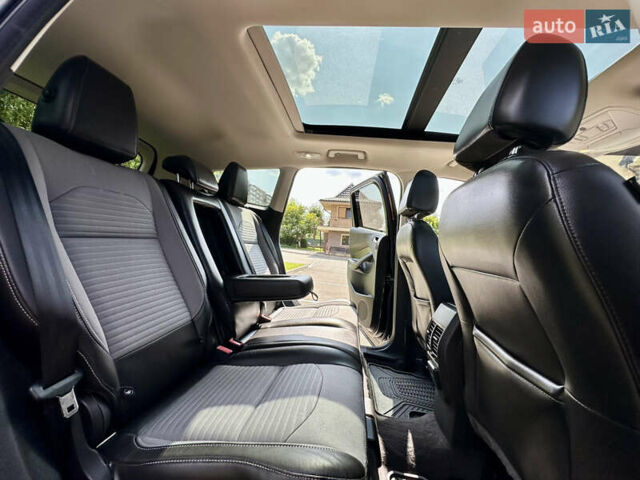 Чорний Форд Ескейп, об'ємом двигуна 1.5 л та пробігом 187 тис. км за 12999 $, фото 39 на Automoto.ua