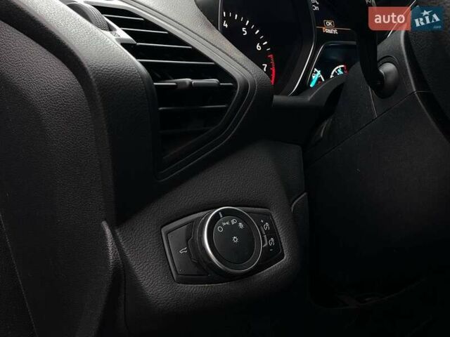 Черный Форд Эскейп, объемом двигателя 2.5 л и пробегом 164 тыс. км за 13198 $, фото 21 на Automoto.ua