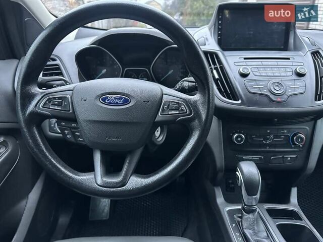Черный Форд Эскейп, объемом двигателя 2.49 л и пробегом 137 тыс. км за 12400 $, фото 23 на Automoto.ua