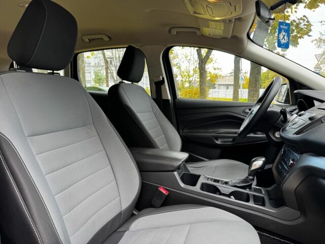 Черный Форд Эскейп, объемом двигателя 2.5 л и пробегом 201 тыс. км за 15290 $, фото 24 на Automoto.ua