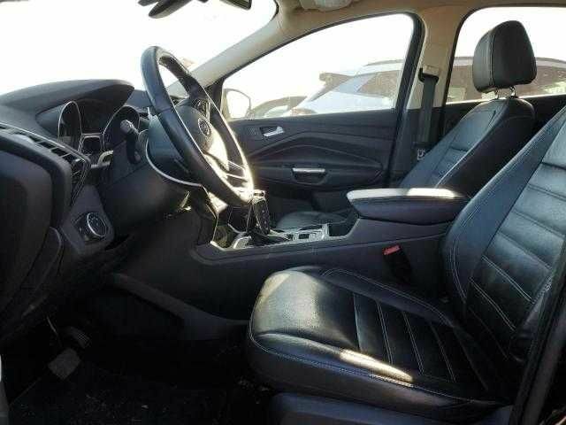 Черный Форд Эскейп, объемом двигателя 1.5 л и пробегом 86 тыс. км за 2000 $, фото 6 на Automoto.ua