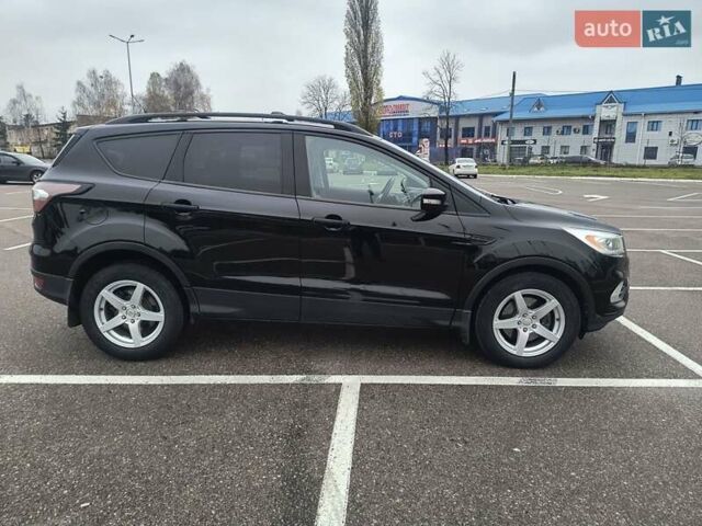 Черный Форд Эскейп, объемом двигателя 2 л и пробегом 232 тыс. км за 10000 $, фото 9 на Automoto.ua