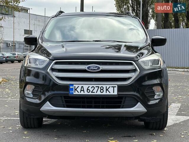Форд Эскейп 2017 в Киеве на Automoto.ua Черный Форд Эскейп, объемом двигателя 1.5 л и пробегом 88 тыс. км за 11990 $, фото 1 на Automoto.ua