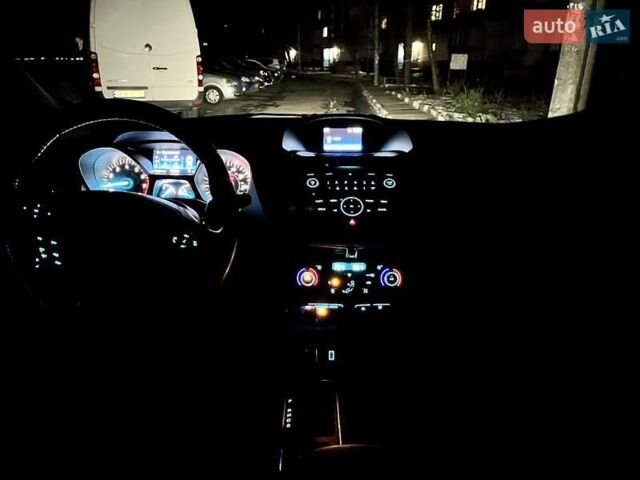 Чорний Форд Ескейп, об'ємом двигуна 2 л та пробігом 83 тис. км за 16900 $, фото 31 на Automoto.ua