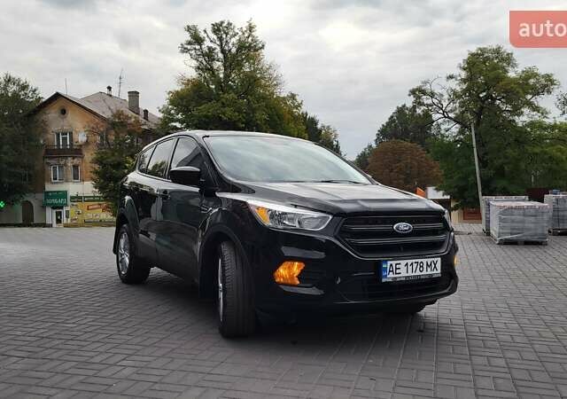 Черный Форд Эскейп, объемом двигателя 2.5 л и пробегом 99 тыс. км за 15500 $, фото 21 на Automoto.ua
