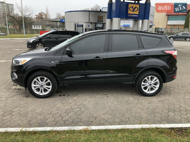 Черный Форд Эскейп, объемом двигателя 2.5 л и пробегом 187 тыс. км за 13990 $, фото 2 на Automoto.ua